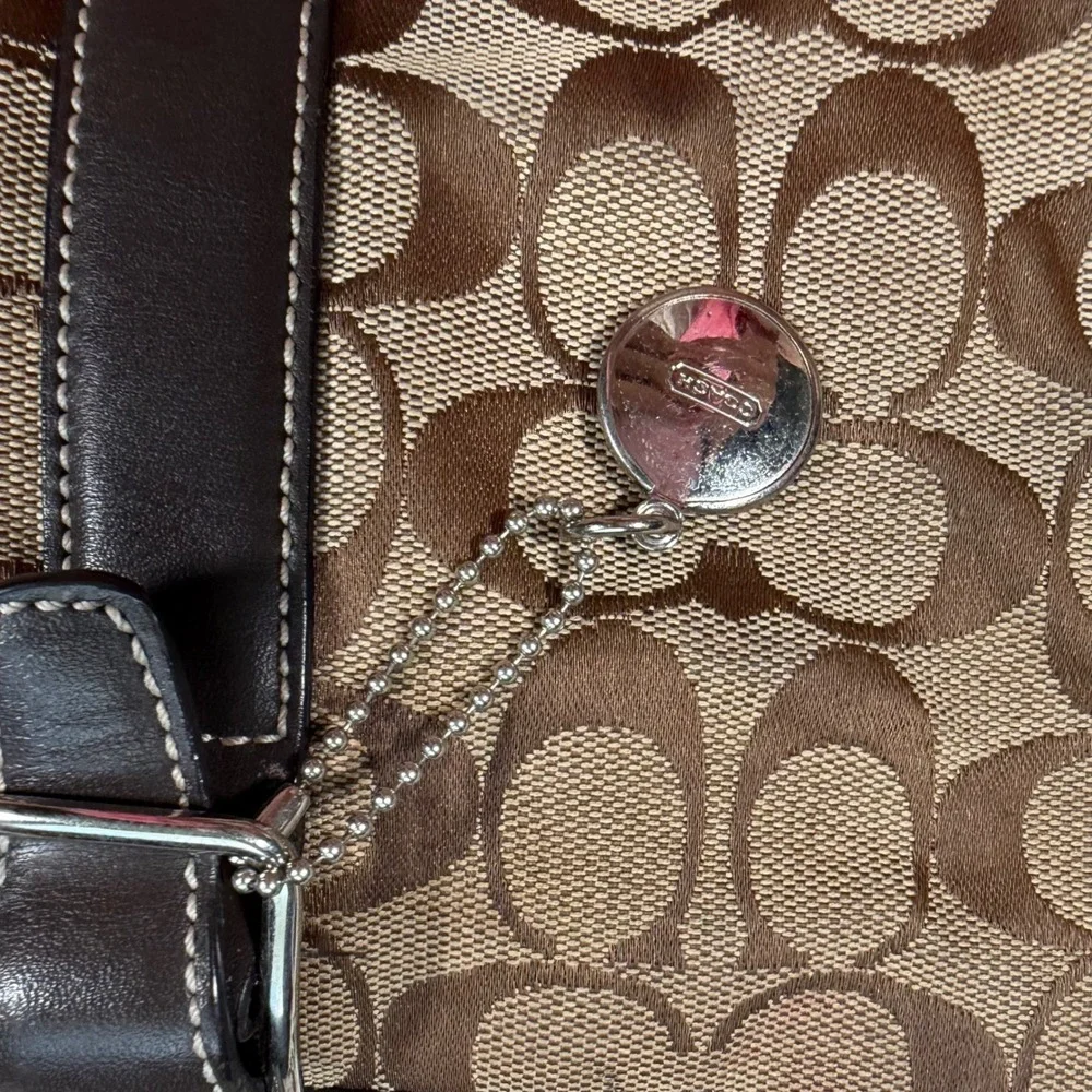 Y2K Coach Signature Jacquard Leather Trim Shoulder Bag Brown Tote C06S-6042 - Picture 2 of 7